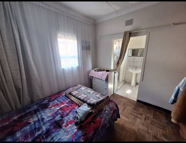 4 BEDROOM HOUSE FOR SALE IN VANDERBIJLPARK CW 6